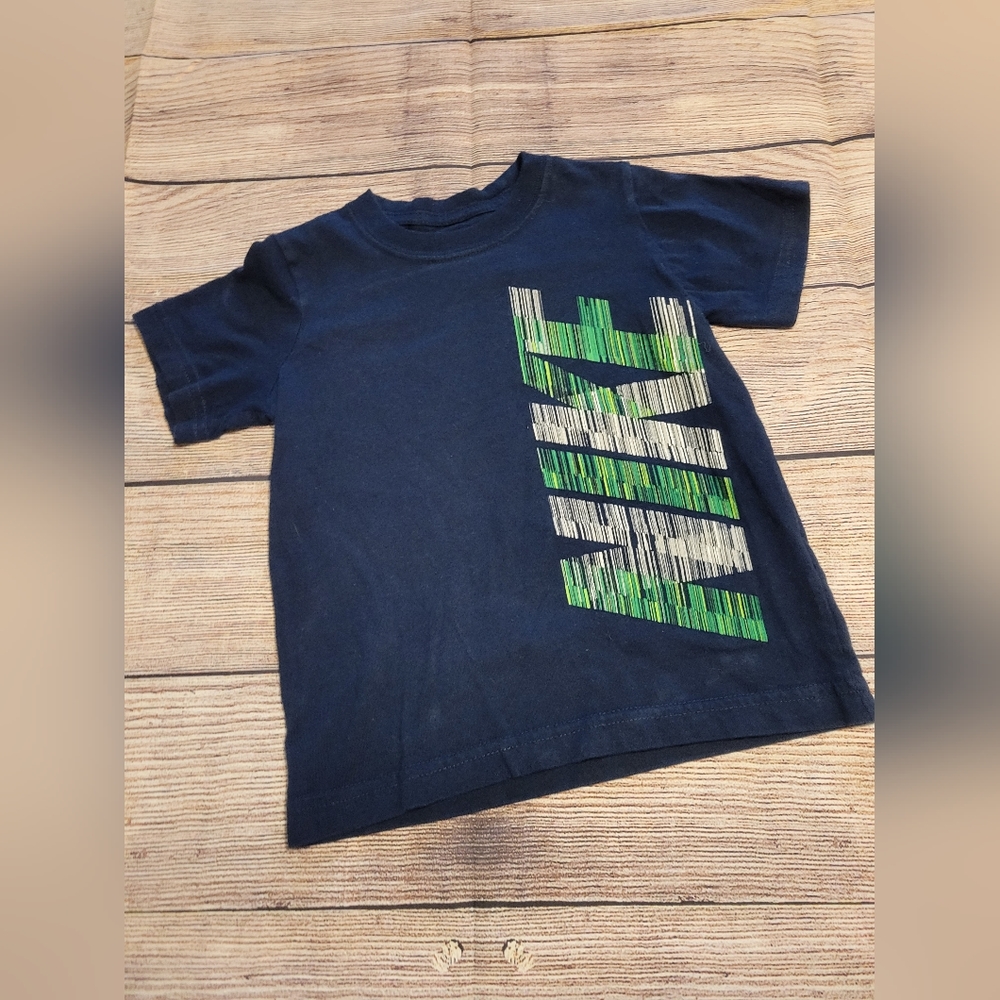 Boys Nike t-shirt